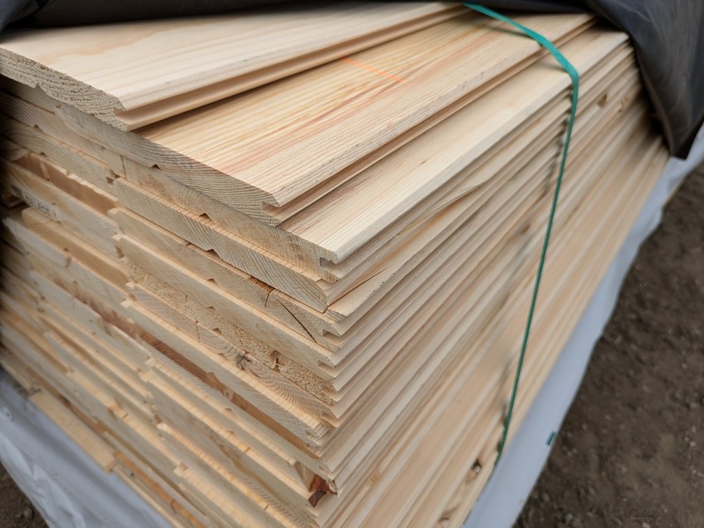 Pine 1"x8" WP4 Outs, 1590 Linear Feet, 928 Sq. Ft., 10' Lengths