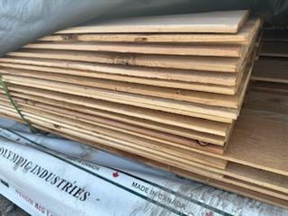 Western Red Cedar 1"x8" Utility Channel Bandsawn, Kiln Dried, 1570 Linear Feet, 850 Sq. Ft., 14', 16' and 18' Lengths