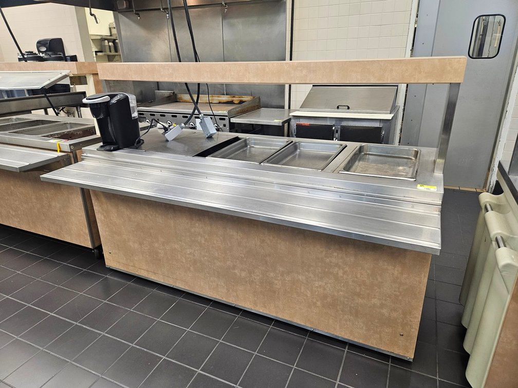 Lincoln Refrigerated Buffet Cabinet on Wheels, Overshelf, 120V, 80"x40"x55"