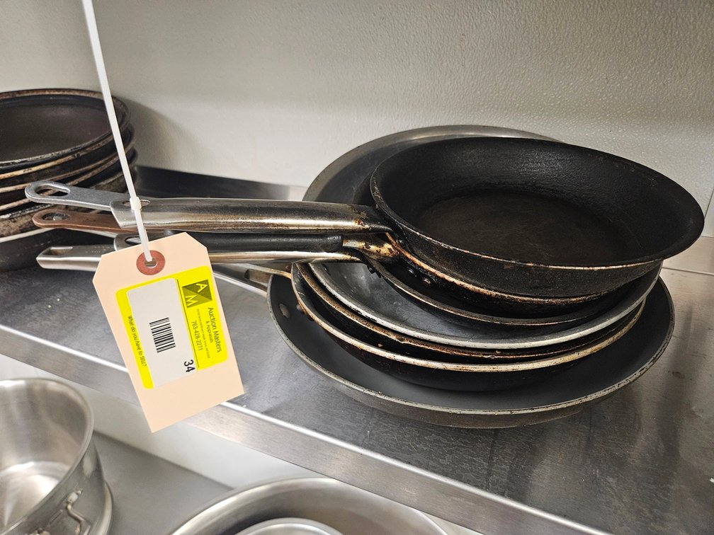 7 Assorted Frying Pans