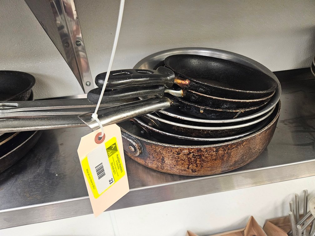 7 Assorted Frying Pans