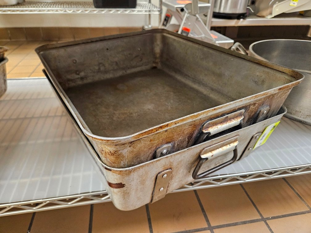 2 Roasting Pans, 20"x16"x5"