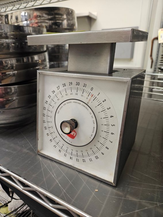 Kitchen Scale, 32 oz. x .235 oz.