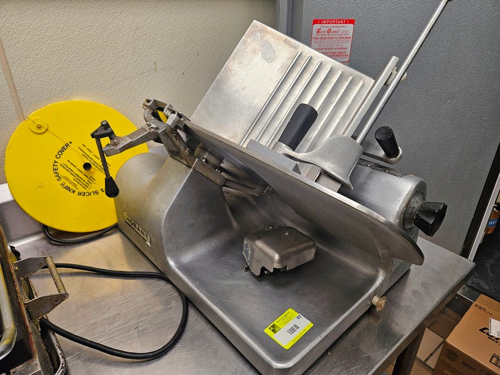 Hobart Slicer, Model 1612E, 120V