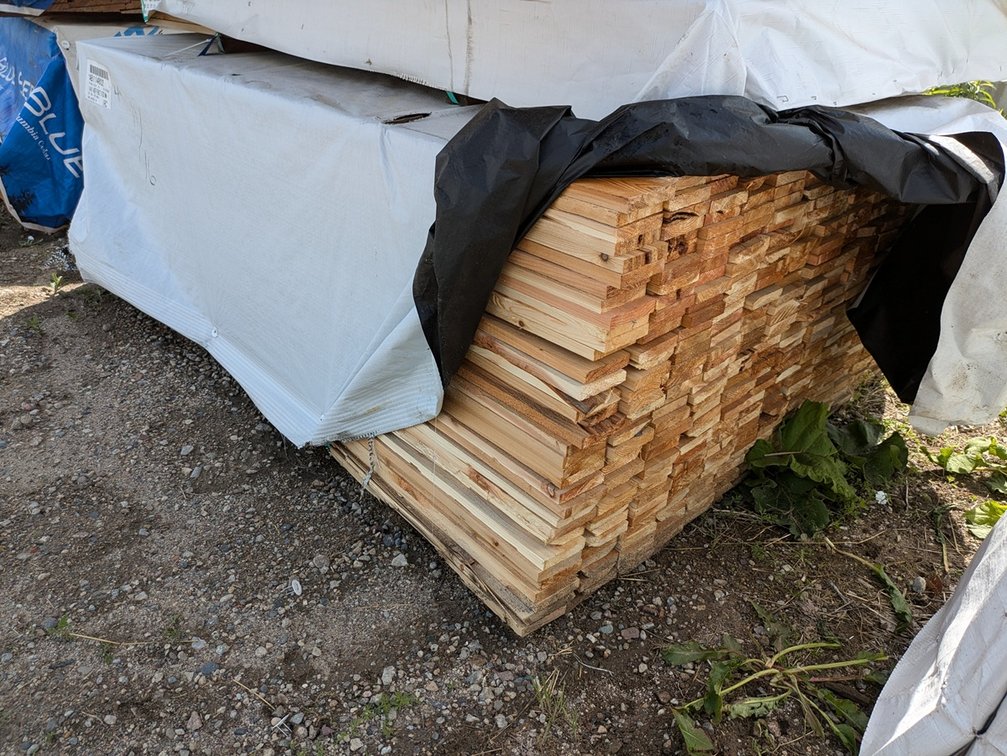 Cedar Fence Boards, 1x4, Rough 1 Side Smooth 1 Side, Approx 168 Pieces, 6' Lengths