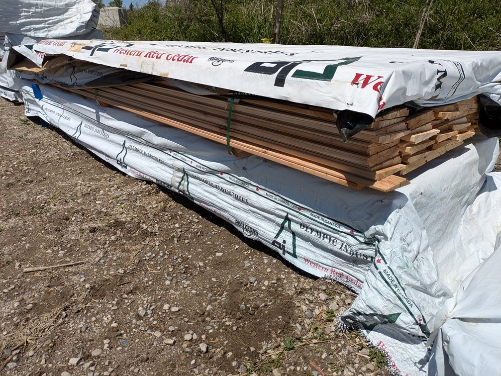 Western Red Cedar, 1x8 Utility, Thick Butt Bevel Siding, Kiln Dried, 768 Linear Feet, 456 Sq. Ft., 12' Lengths