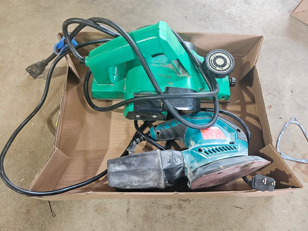 Chicago Electric 3.25" Planer, Hychika Detail Sander