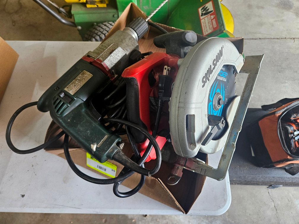Skilsaw 7.25" Circular Saw, Metabo Hammer Drill