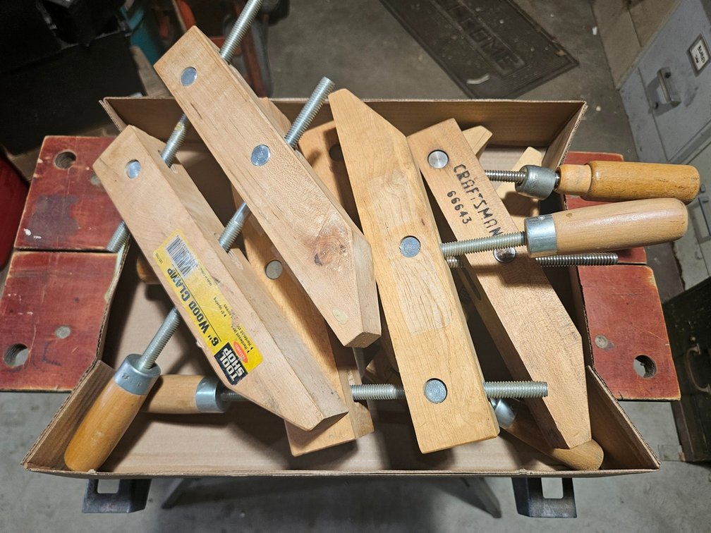 4 Wood Clamps