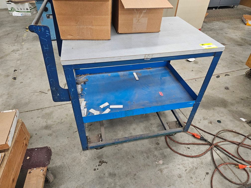 Metal Shop Cart, 29"x19"x29"