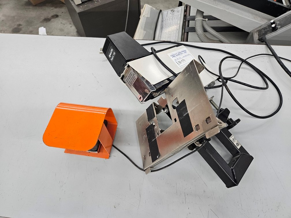 Salco Rapid 106 Stapler with Foot Switch