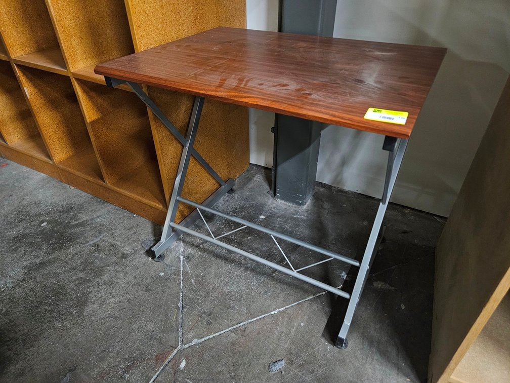 Wood/Metal Table, 31"x24"x29"