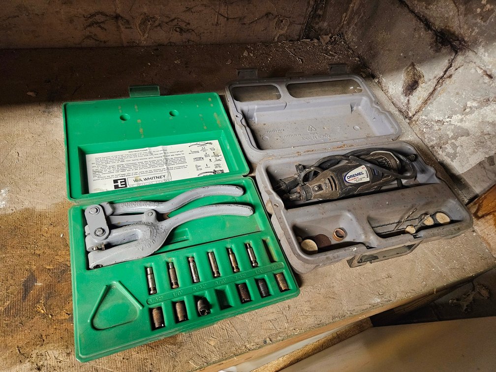 Dremel Tool, Rivet Gun