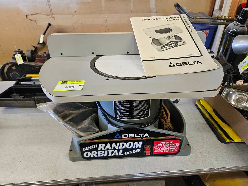 Delta Random Orbital Bench Sander, Model 31-750