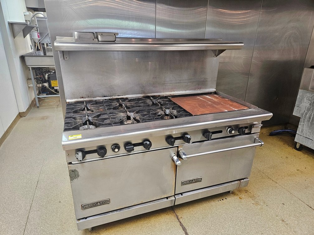 American Range 60" 6-Burner/24" Griddle/Double Oven with Overshelf, Gas