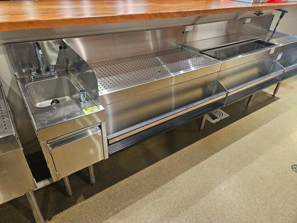 4 Section SS Underbar: 24" Drain Board with Speedrail, 36" Ice Bin (Cold Plate) with Speedrail, 42" Drain Board with Speedrail, 12" Hand Sink