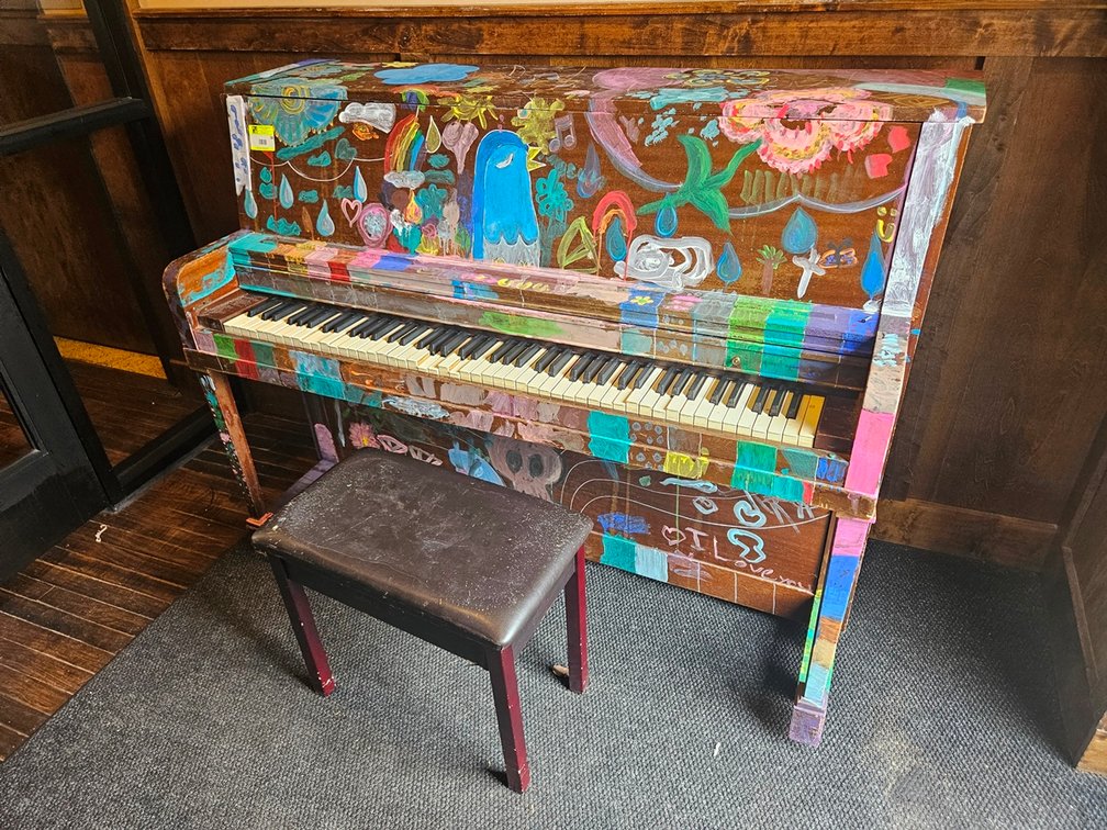 Everett Upright Piano with Bench