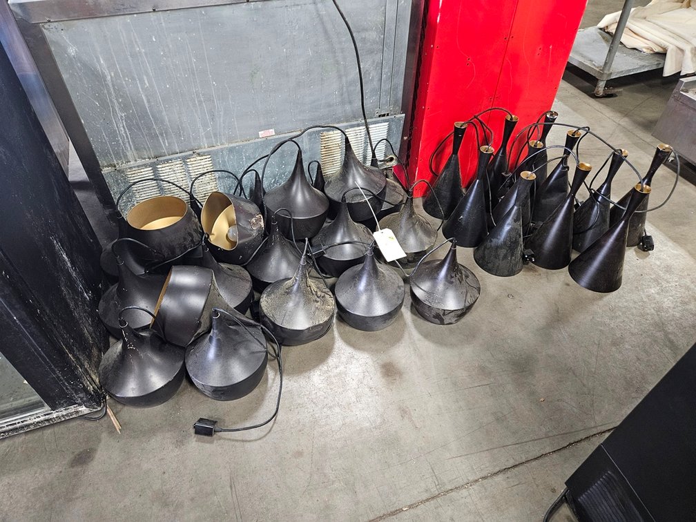 Approx. 31 Assorted Hanging Track Lights