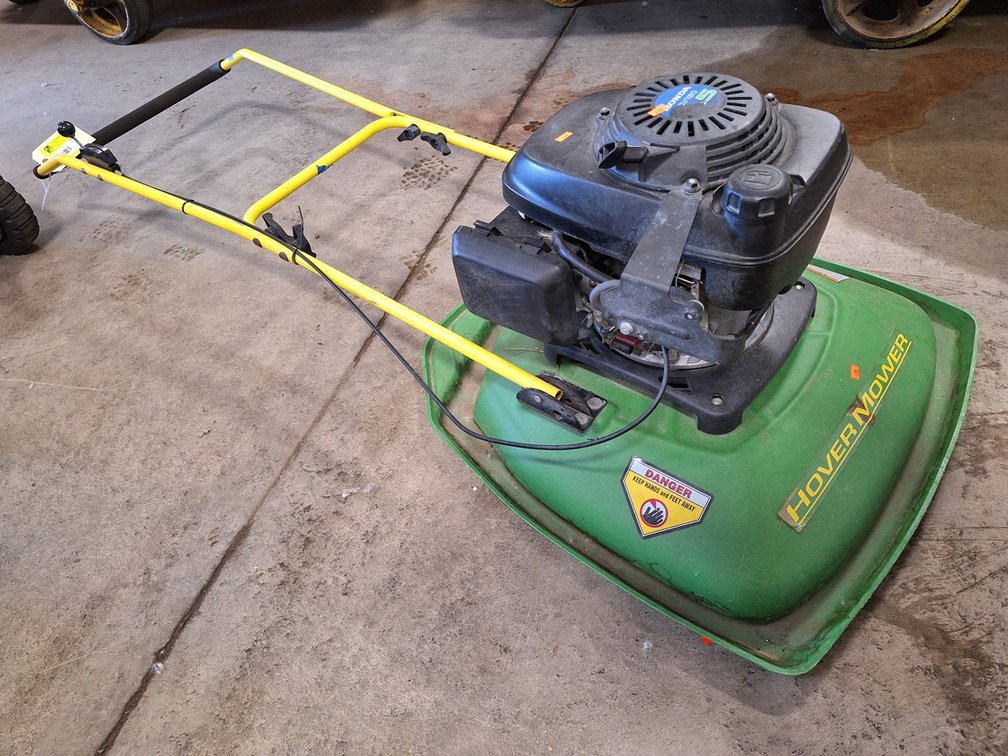 Eastman Industrial Gas Hover Mower, Model HM19H-4