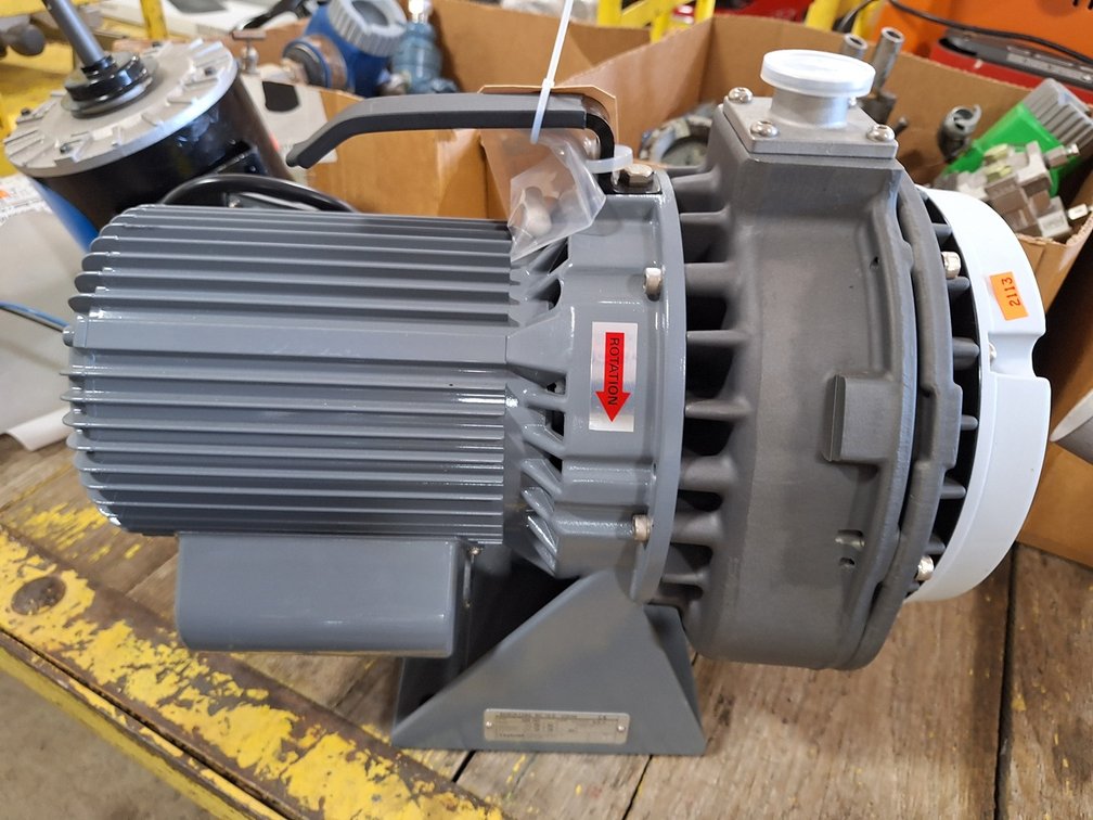 Leybold Scrollvac SC 15D Vacuum Pump .5 HP 248 Hours