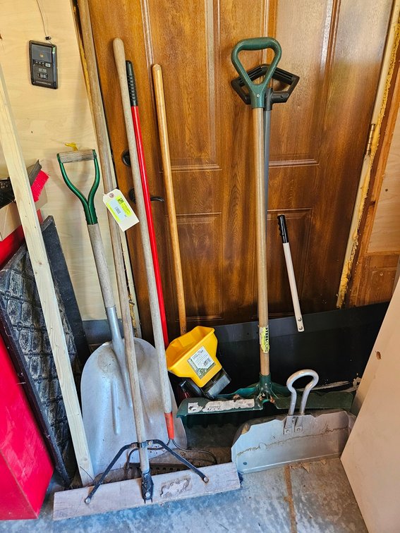 Assorted Hand Tools