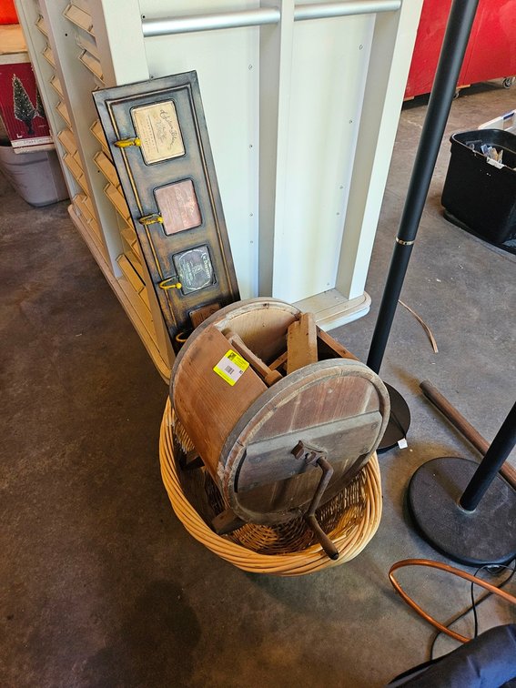 Assorted Home Decor