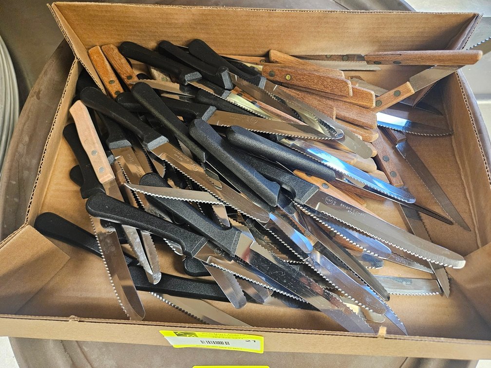 Assorted Steak Knives