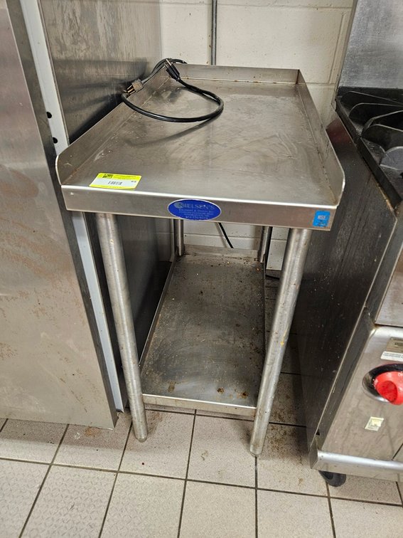 SS Table with Undershelf, 16"x32"