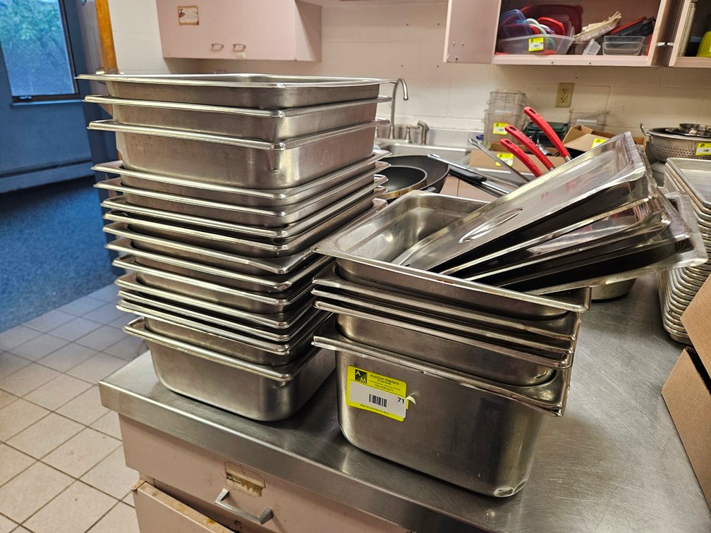 21 Assorted SS Half Pans, 5 Lids