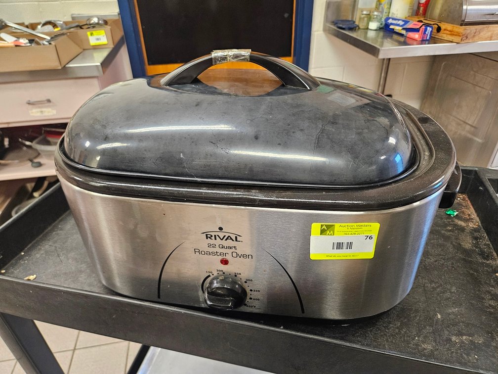 Rival 22 Qt. Roaster Oven