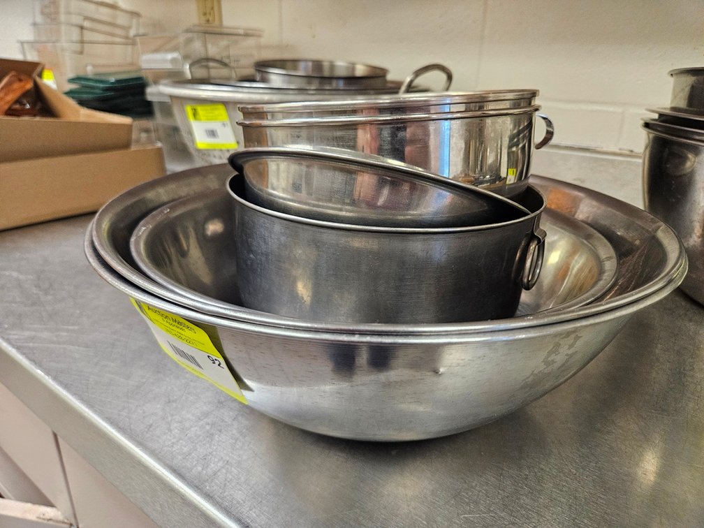 8 Assorted SS Bowls