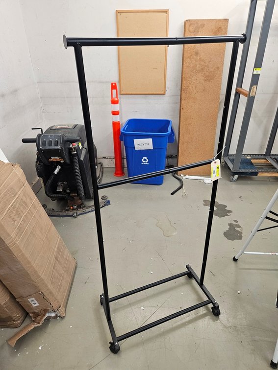 Hanging Rack on Wheels, Adjustable Height