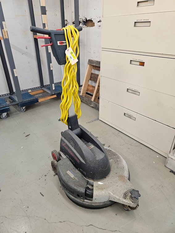 Viper Dust Control Floor Scrubber, Model DR20000DC, Serial DRC2000DC-00805, 120V