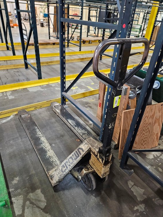 Crown Pallet Jack