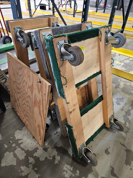 5 Assorted Moving Carts
