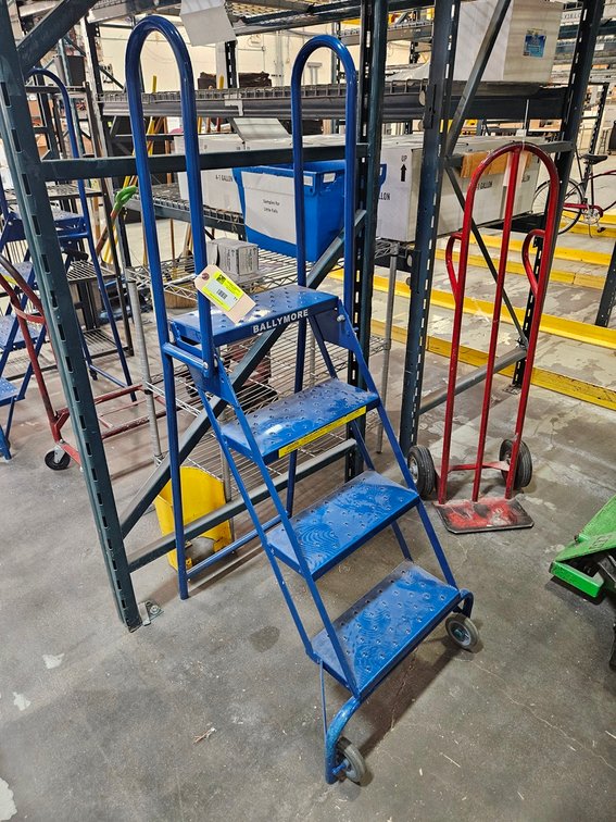 Ballymore Step Stool on 2 Wheels, 38" Top Platform