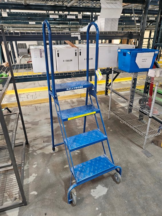 Ballymore Step Stool on 2 Wheels, 38" Top Platform