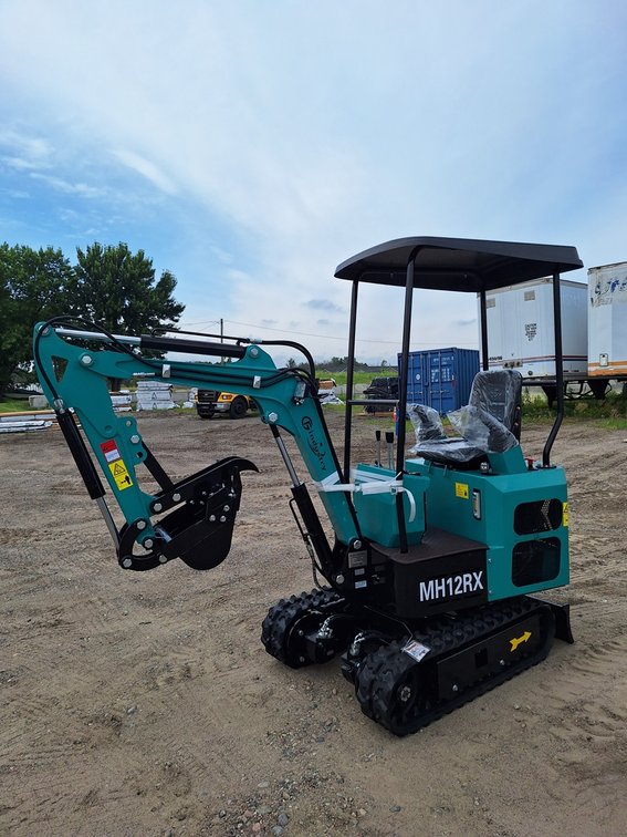 2025 CFG Mini Excavator, Model MH12RX, Serial MH12RX20250505R63, RATO, 13.5HP, 8.6KW, Pilot System, Gasoline Engine with EPA, BKT, Unused