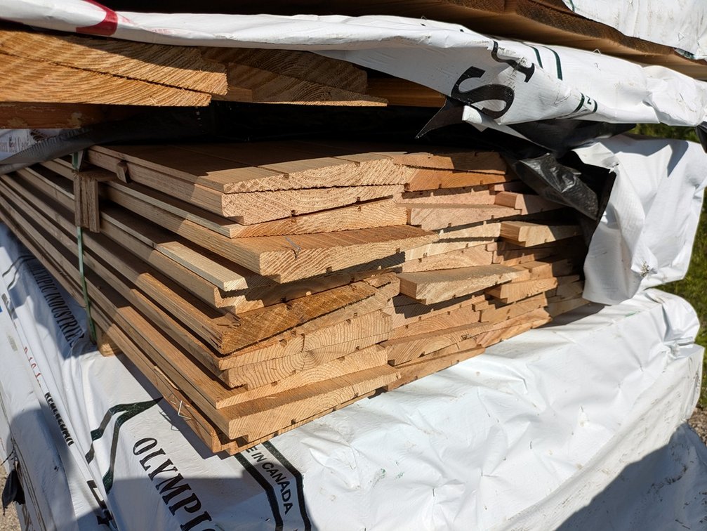Western Red Cedar, Utility Thick Butt Bevel, Kiln Dried, 1 x 8, 504 Linear Feet, 6' Lengths