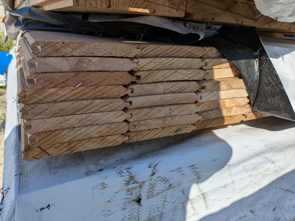 Western Red Cedar, Utility V-Joint, Kiln Dried, 1 x 6, 366 Linear Feet, 6' Lengths