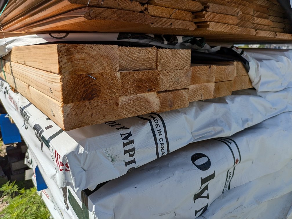 Western Red Cedar, Utility S4S, Kiln Dried, 2 x 4, 192 Linear Feet, 6' Lengths