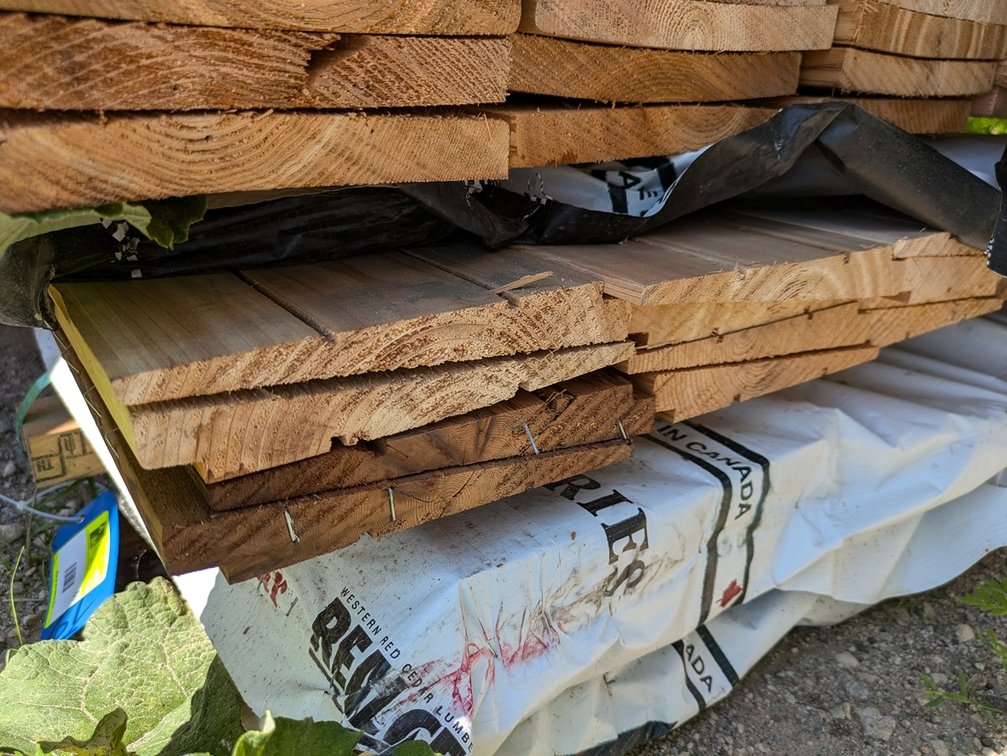 Western Red Cedar, Utility Grade, 1 x 8 Thick Butt Bevel, 22 - 6' Lengths