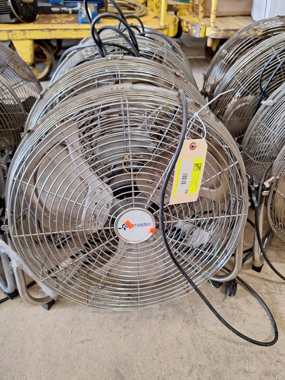 4 Air Master 18" Fans