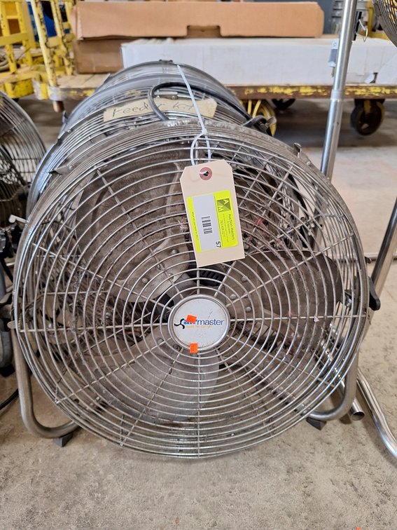 4 Air Master 18" Fans
