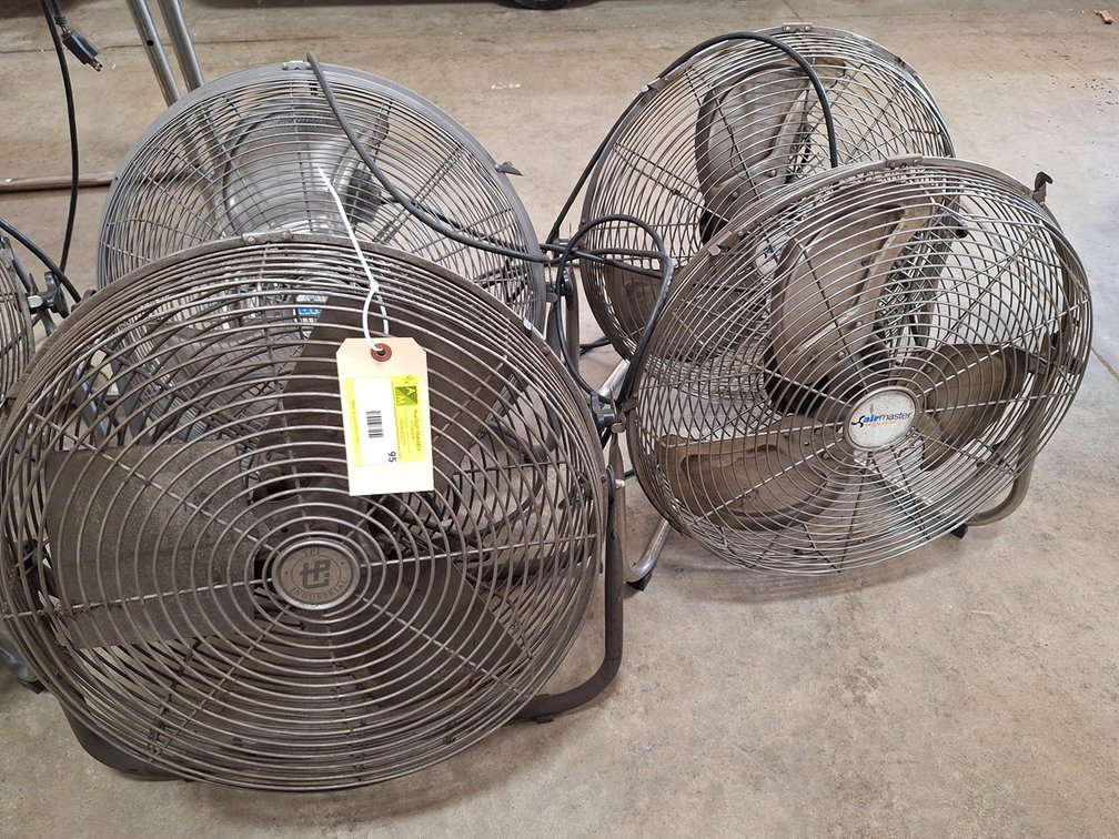 4 Air Master 18" Fans