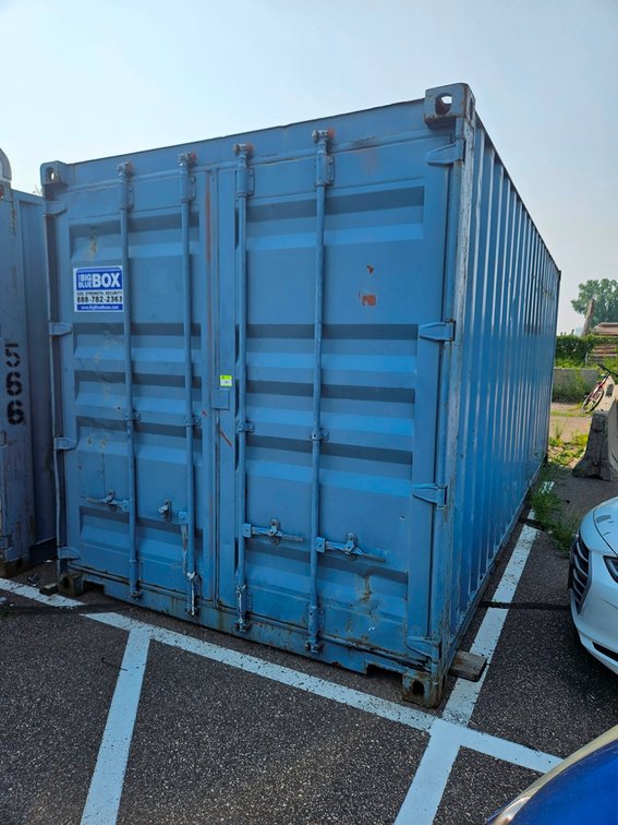 Shipping Container, 20' x 8' x 102"