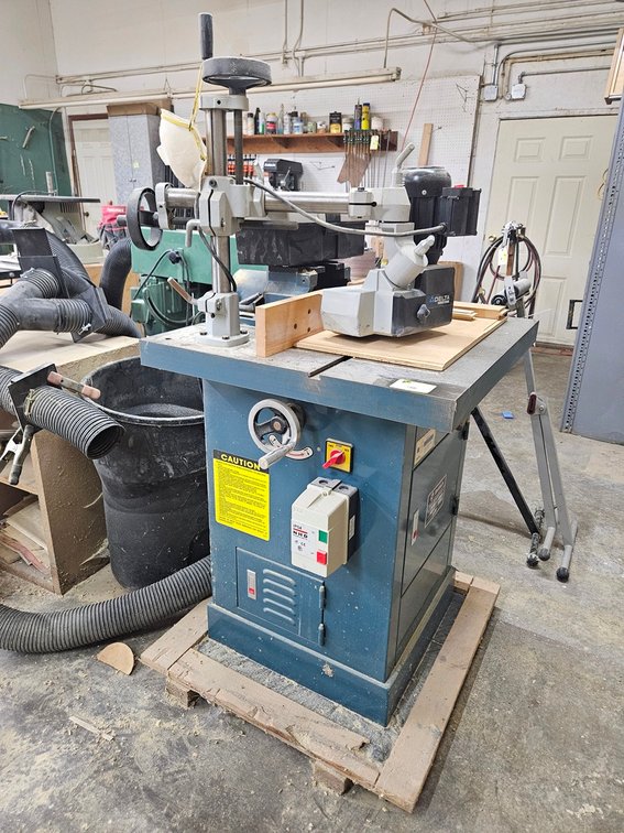 Geetech Single Spindle Shaper, Model CT-102, 3 HP, 220V, 1 PH with Delta 4-Speed 3-Roller Power Feeder, Model 36-850, 115V, 1 PH