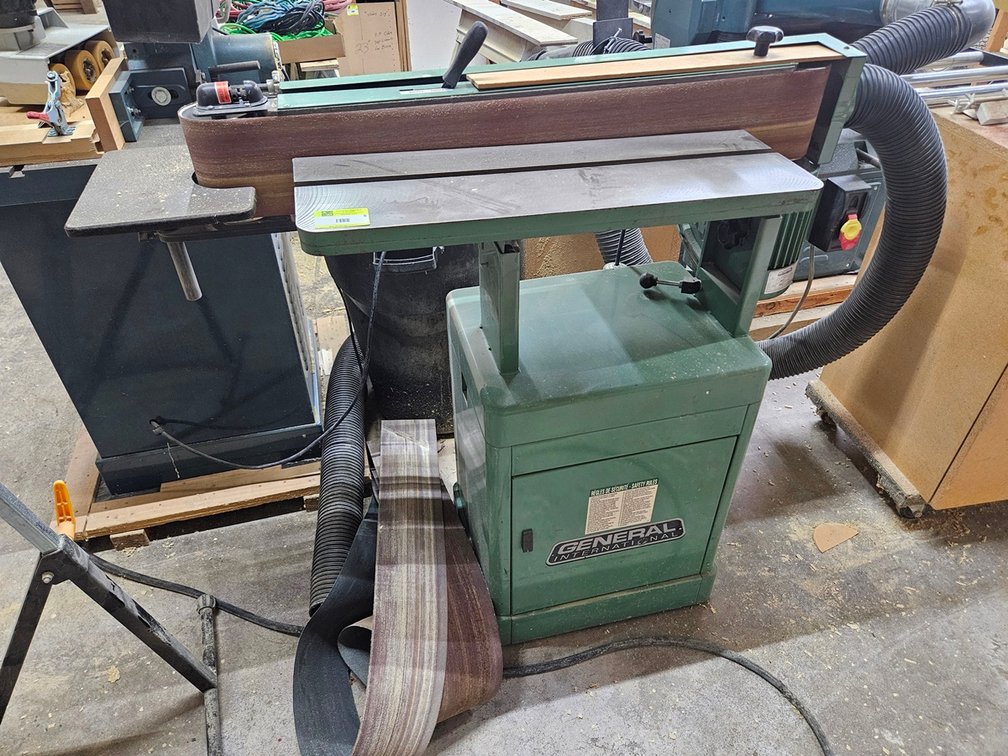 General 6" Belt Sander, Model 15-005M1, 1.5 HP, 110/220V, 1 PH