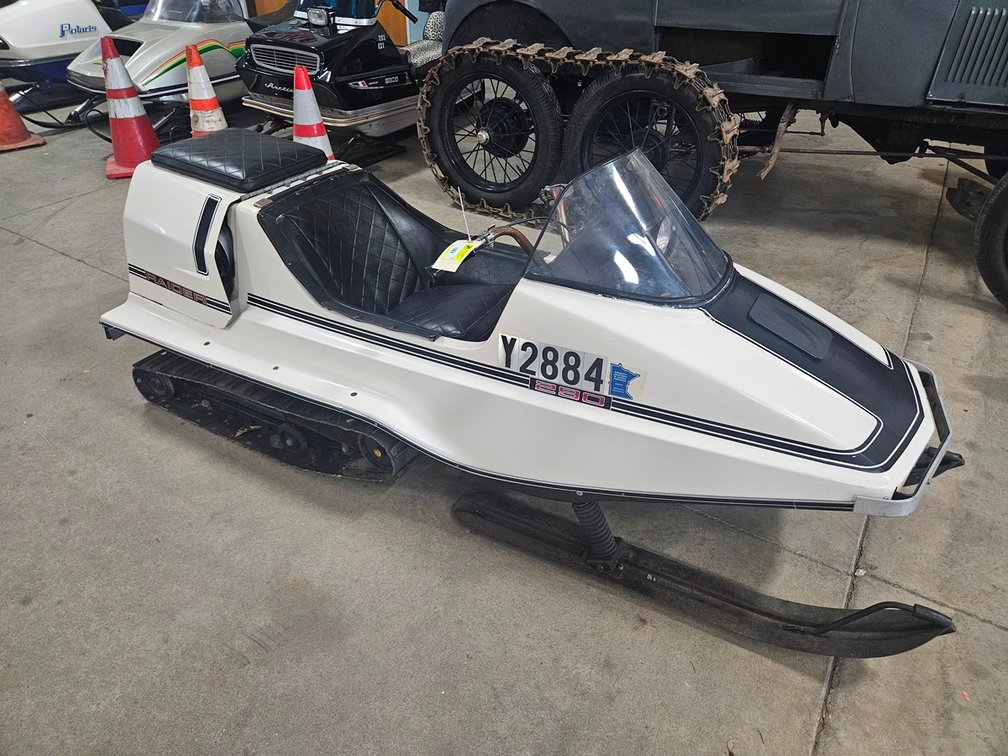 1972 Raider 290