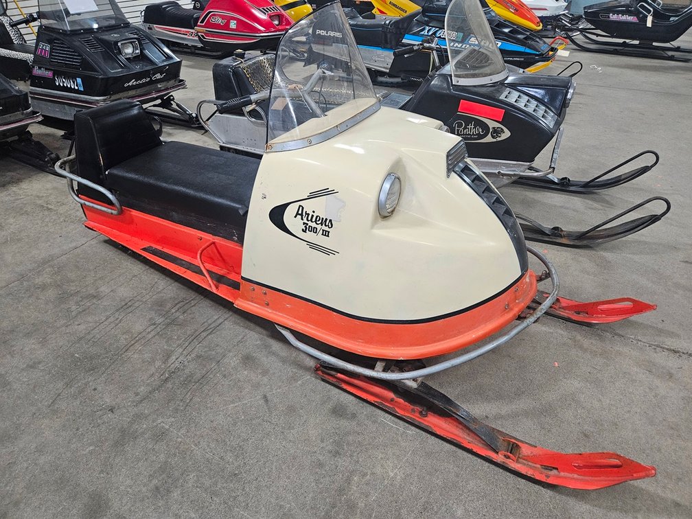 Ariens 300/III